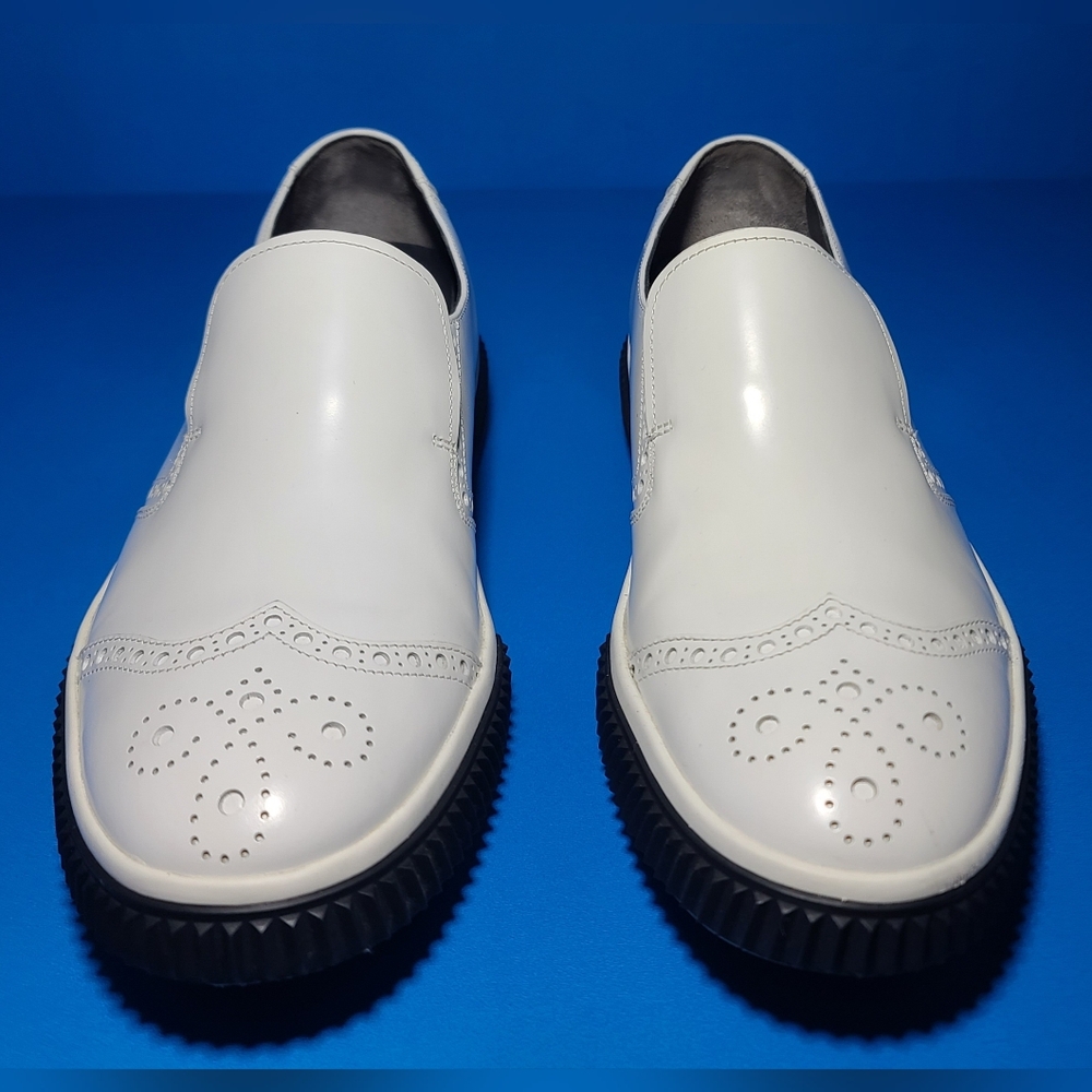 PRADA STRATUS Mens White Leather Wingtip Slip On SNEAKERS Shoes.